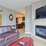 O Hotel Suites Five West
